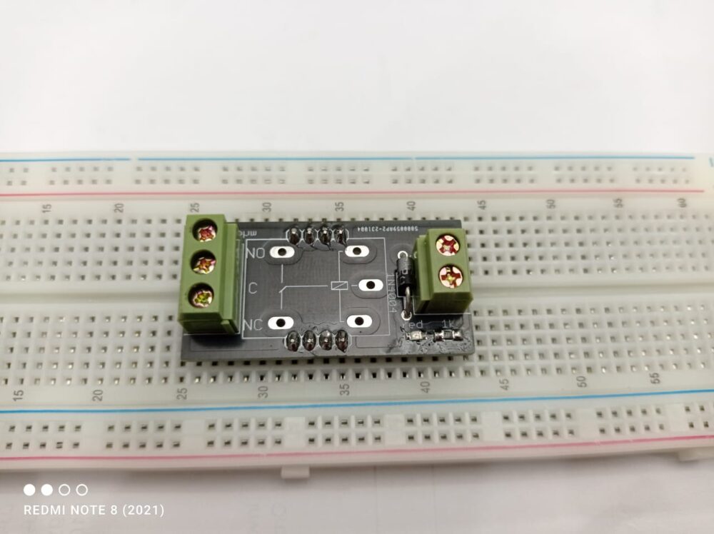 5 pin Relay Holder Case Base for Breadboard