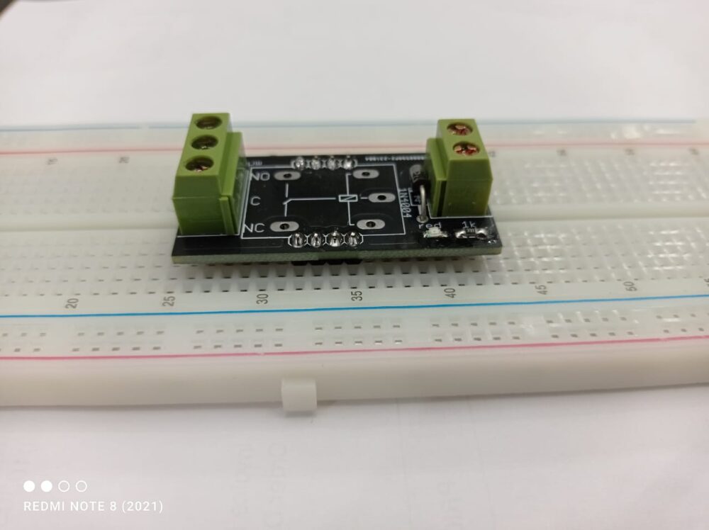 5 pin Relay Holder Case Base for Breadboard