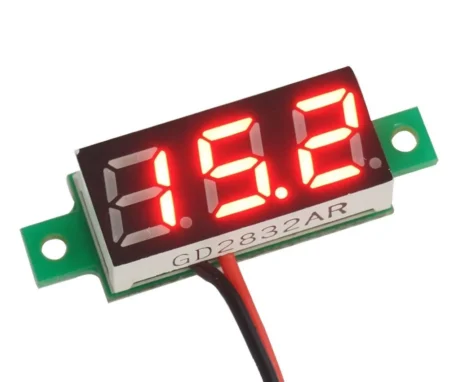 0.28inch 0-100V Three Wire DC Voltmeter Red