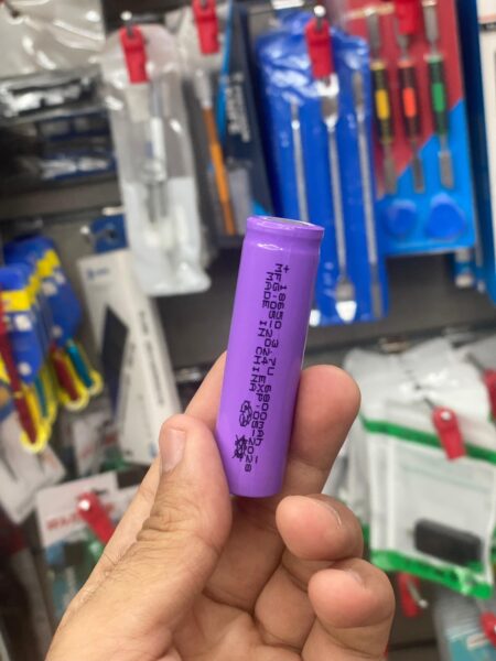 Rechargeable Li-ion 18650 Battery 6800mA Purple (1500mA Actual Tested Capacity)