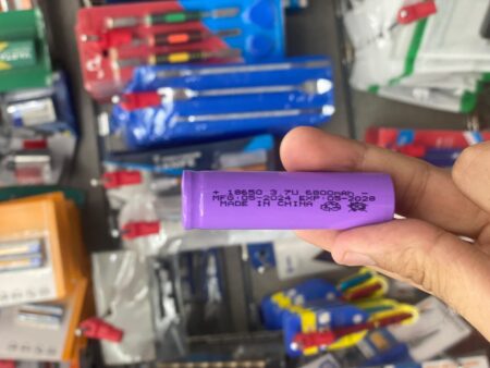 Rechargeable Li-ion 18650 Battery 6800mA Purple (1500mA Actual Tested Capacity)