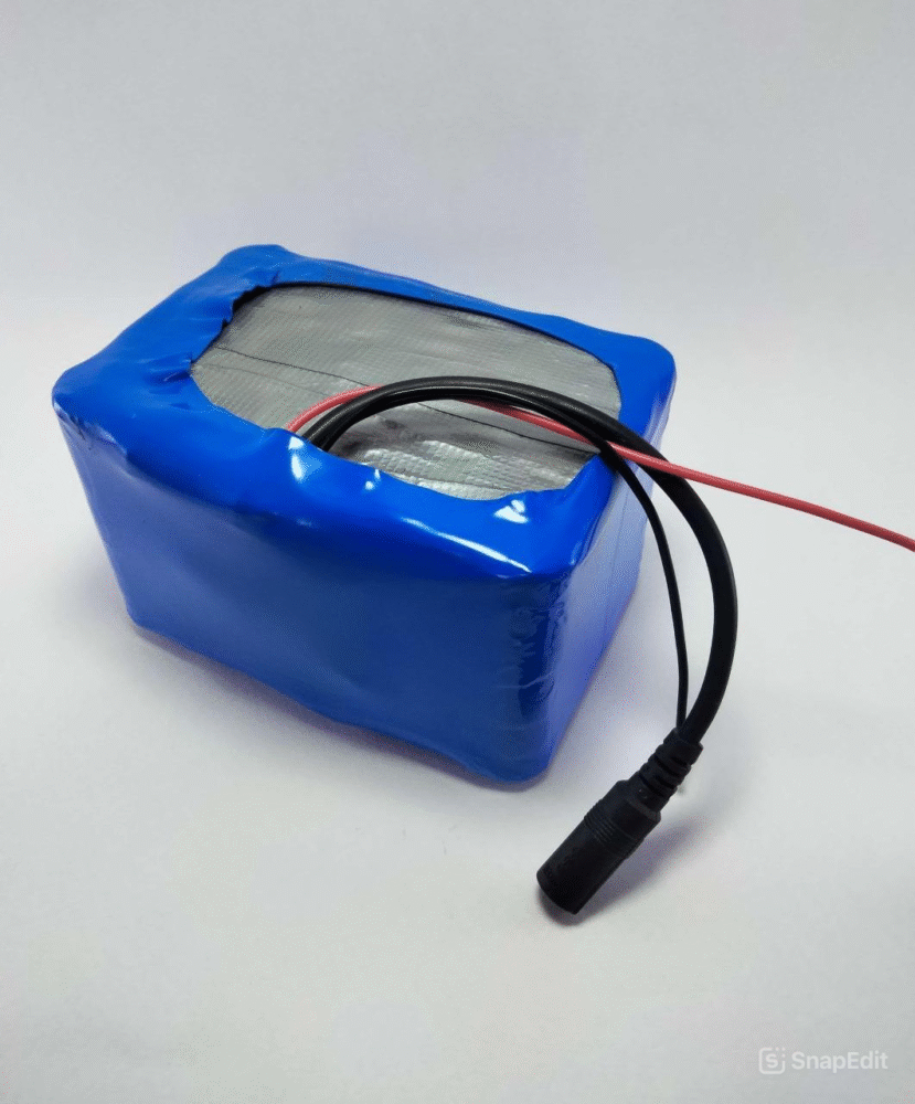 🔋 24V 12Ah Rechargeable Battery – Eco-Friendly High Capacity Lithium Power Pack (Made in Egypt)
