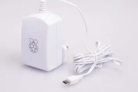 Official Raspberry Pi 12.5W Micro USB Power Supply (5.1V/2.5A, 1.5m, Universal Plugs)