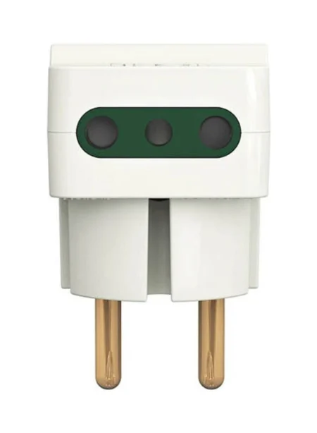 iLock 5005 3-Way Wall Outlet Adapter 16A 250V 3500W White